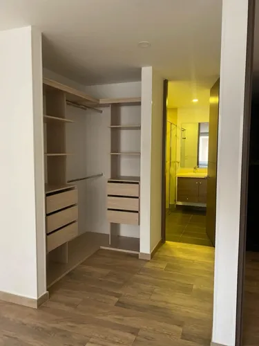 Venta, Vive En Las Alturas Con Estilo Y Confort En Chía