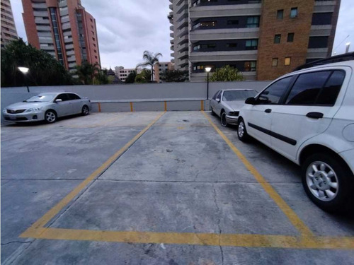 Apartamento En Venta En Valle Blanco Om-6249904