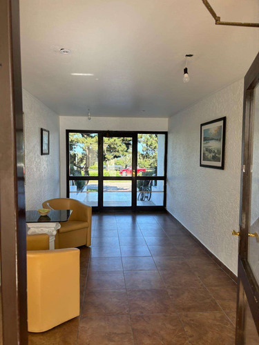 Venta Apartamento De 1 Dormitorio Frente A La Rambla De Playa Mansa Punta Del Este