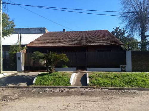 Chalet En Venta En Florencio Varela Oeste