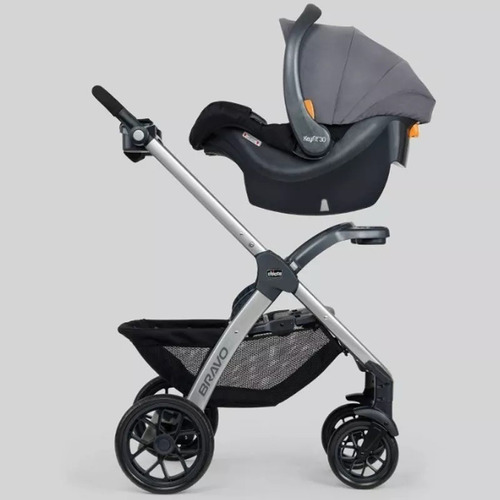 Imagen 5 de 10 de Chicco Coche Bravo Duo Con Huevito Keyfit Y Base Creciendo