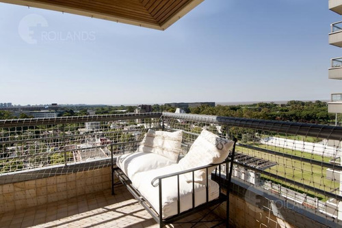 Venta Piso Vista Al Rio 3 Ambientes Balcón Aterrazado Cochera Y Piscina Belgrano Chico