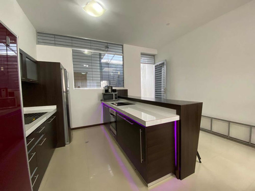 Imagen 17 de 24 de Moderna Casa En Venta De Oportunidad