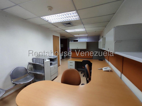 ¡¡excelente Oficina Muy Bien Distribuida Ubicada En Una Torre Emblemática En Esplendida Y Accesible Ubicación!! - El Rosal - Ana Teixeira - Mls #25-18630