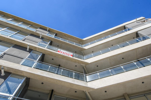 Imagen 14 de 22 de Departamento De 1 Dormitorio En Venta Con Cochera Aldea Fisherton