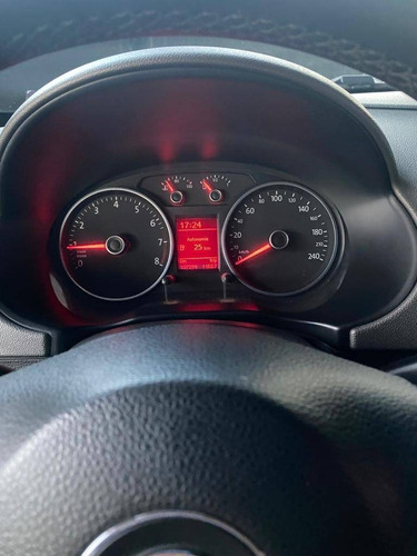 Imagem 10 de 11 de Volkswagen Saveiro 1.6 Cross Ce 8v Flex 2p Manual