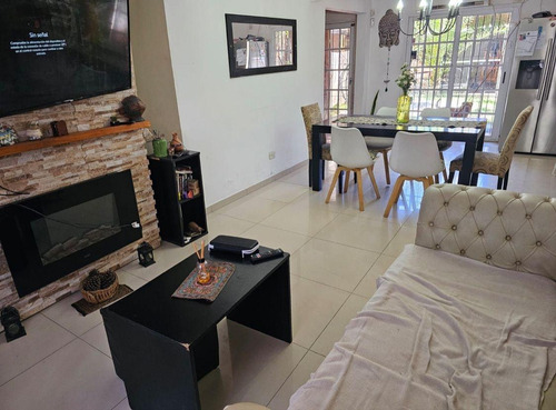 Casa En Venta De 3 Dormitorios C/ Cochera En Villa Gobernador Udaondo
