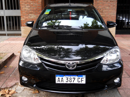 Totota Etios