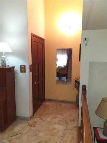 Imagen 2 de 26 de Casas Chalet - Venta