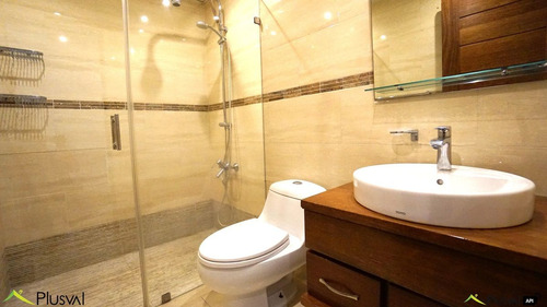 Apartamento En Alquiler Con Línea Blanca | 2 Habitaciones + 2 Parqueos | Piantin