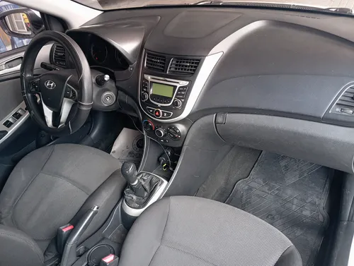 Hyundai Accent 1.6l 4 p