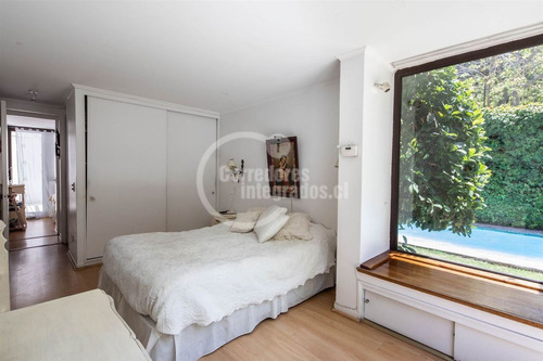 Lindo E Impecable Dpto Con Jardin Y Piscina Propia