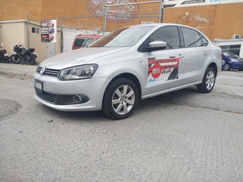 Volkswagen Vento 1.6 Highline Mt