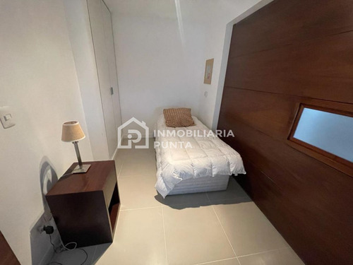 Imagen 26 de 30 de Venta Apto De 2 Dormitorios+ Dependencia En Forest Tower