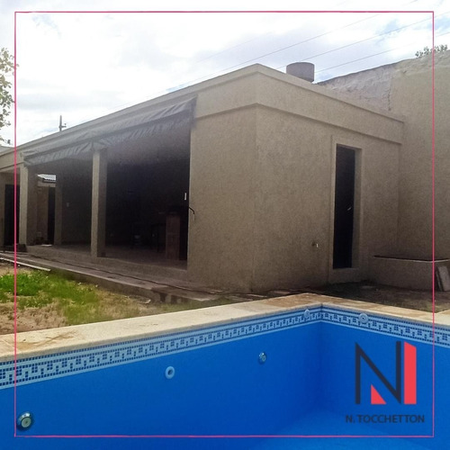 Imagen 2 de 9 de Casa En Venta En Barrio Aeronautico