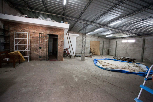 Venta Casa+gran Deposito+apto Lomas De Solymar