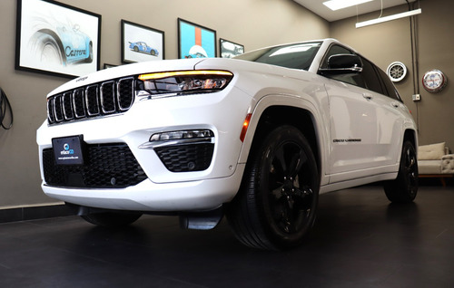 Jeep Grand Cherokee Limited V6 4x2