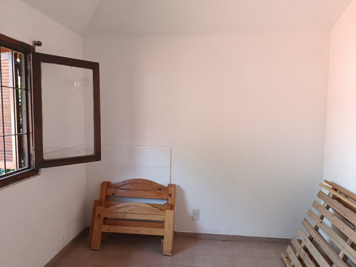Casa Barrio San Rafael. Av. Tucuman Al 200