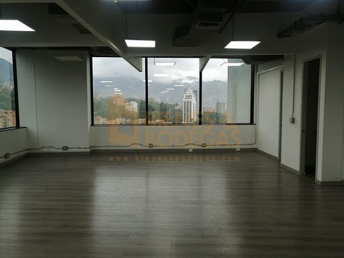 Oficinas En Arriendo Poblado 643-4839