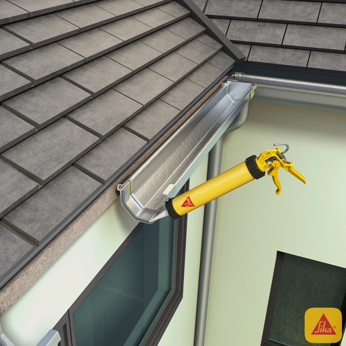 Imagen 4 de 7 de Sika Blackseal Bt Sellador Para Techos Y Canaletas 300 Ml