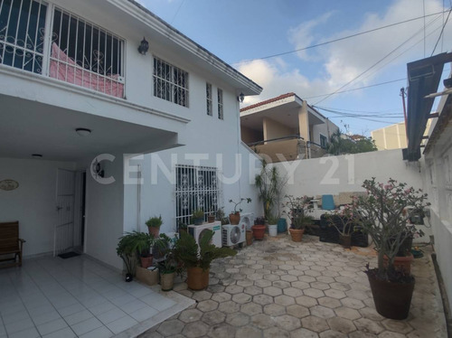 Casa En Venta Ideal Oficina En Zona Centrica En Cancún