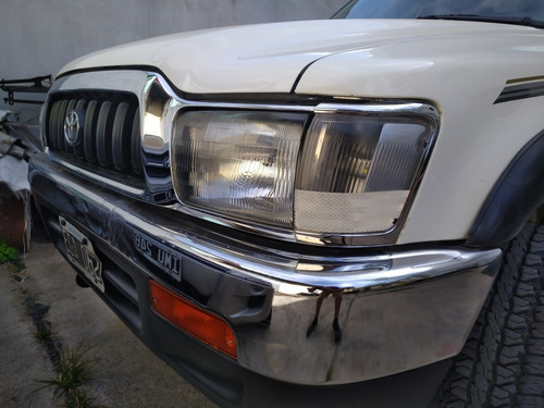 Toyota Hilux 3.0 D/cab 4x2 D Srv 2004