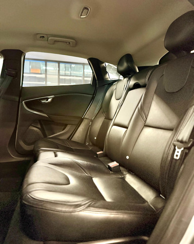 Volvo V40 1.5 Addition T3 A/T