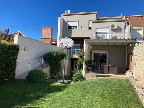Imagen 14 de 30 de Casa En Venta En Altos De La Falda, Rojas Al 300