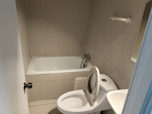 Casa En Arriendo De 2 Dorm. En Puerto Montt