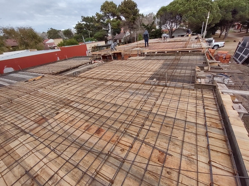 Venta En Pozo En Costa Azul Dptos De 3ambts A 300 M D Mar