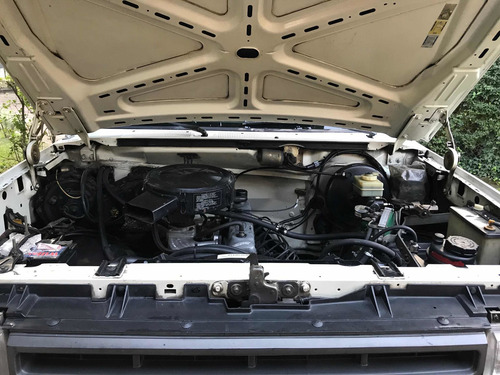 Imagen 10 de 14 de Ford F-100 Doble Cabina Carroza