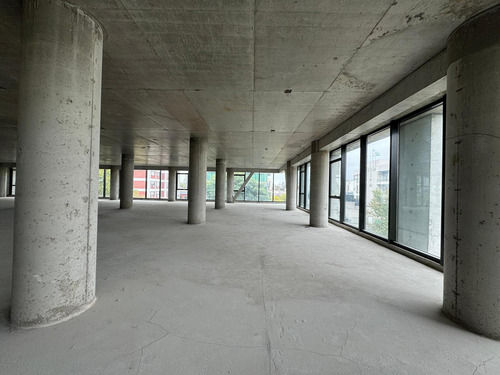 Oficinas Corporativas - Parque Patricios