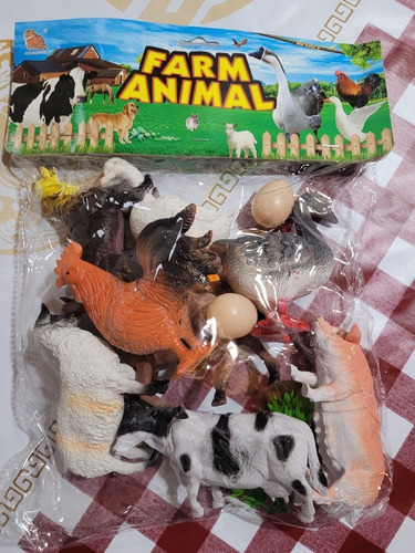 Imagen 1 de 2 de Set 8 Animales De Granja Con Planta Y Huevos Juguete 10cm 