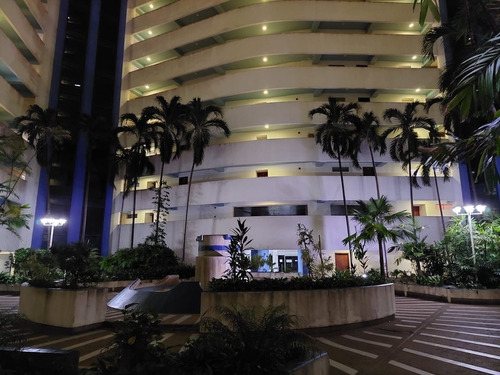 Imagen 13 de 22 de Apartamento Costa Azul Orilla De Playa Edificio Esparta Suites Piso Bajo