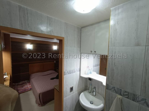Comodo Apartamento En Miravila Yb 23-30787