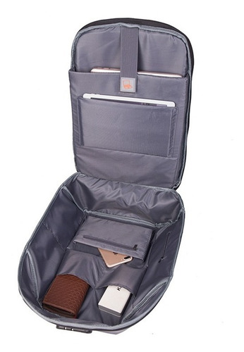 Mochila Antirrobo Mod2 Laptop + Puerto Carga Usb Puerto 3,5m