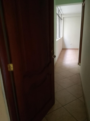 Departamento En Los Olivos:
