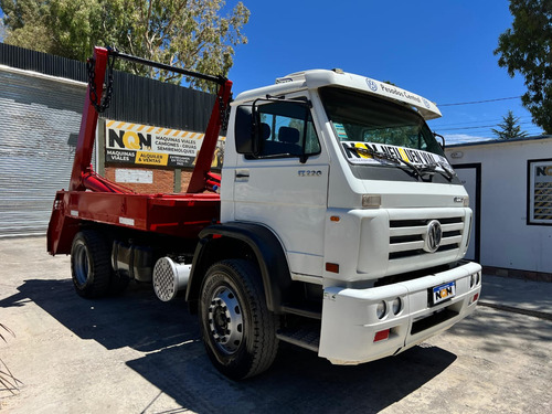 Volkswagen 17220 2012 Con Porta Volquete Usado Camión Nqnmaq