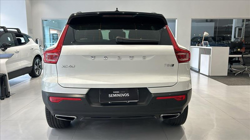 Volvo XC40 1.5 t5 Hybrid R-design Fwd Geartronic