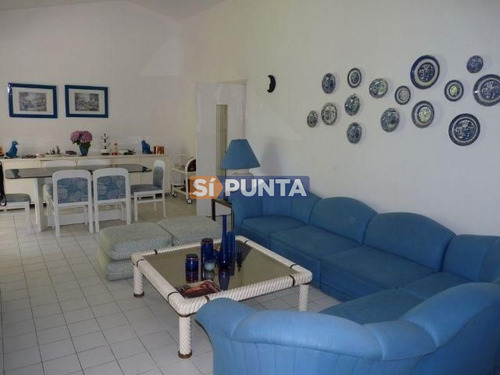 Imagen 2 de 13 de Casa En Venta - San Rafael