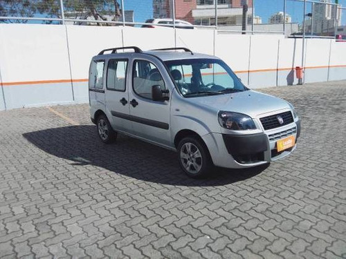 Imagem 5 de 7 de Fiat Doblò 1.8 Mpi Essence 7l 16v Flex 4p Manual