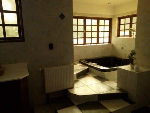 Parcela Estilo Colonial En Condominio Los Almendros