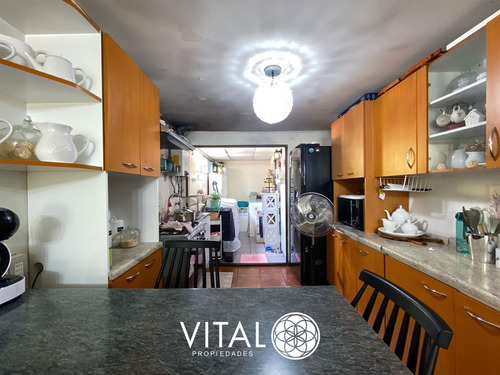 Casa En Venta De 2 Dorm. En Puente Alto
