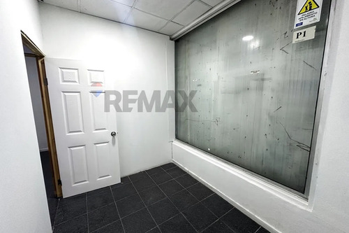 Local Comercial Arriendo Frente Mallplaza Vespucio