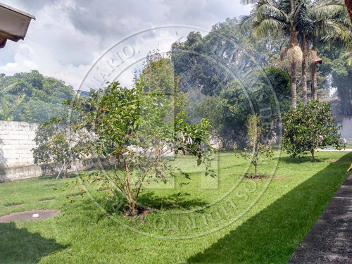 Imagem 10 de 27 de Chácara Com 2 Dormitórios À Venda, 1000 M² Por R$ 800.000,00 - Perobal - Arujá/sp - Ch0002
