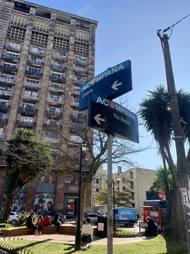 Comoda Oficina En Pleno Centro (ref: Ksk-1300)