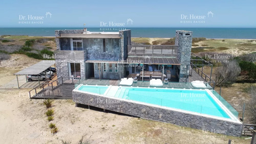 Espectacular Casa Primera Fila Sobre El Mar En Santa Monica, Jose Ignacio