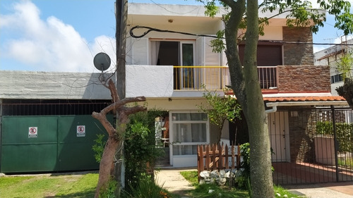 Imagen 12 de 16 de A 50mts De La Playa, A Una Del Casino, Jardín, Fondo, Parrillero. Dueño.