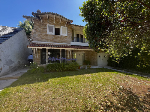 Casa En Venta En Martínez, San Isidro, G.b.a. Zona Norte