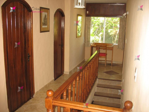 Casa En Punta Ballena, 6 Dormitorios *- Ref: 7887